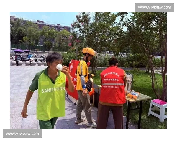 烈日下的绿荫守护者 —— 致敬巫溪高温下的坚守者